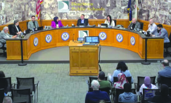 مجلس‭ ‬مدارس‭ ‬ديربورن‭ ‬يقلّص‭ ‬قائمة‭ ‬المرشّحين‭ ‬لمنصب‭ ‬المشرف‭ ‬العام‭ ‬